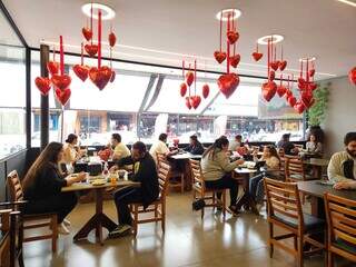 Restaurantes da Capital montam esquemas especiais para o Dia dos Namorados