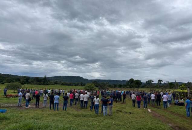 Com demarca&ccedil;&atilde;o parada desde 2013, terenas ocupam sede de fazenda em Sidrol&acirc;ndia