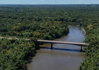 Ponte sobre o Rio Miranda será interditada a partir das 13h desta segunda-feira Ponte sobre o Rio Miranda será interditada a partir das 13h desta segunda-feira