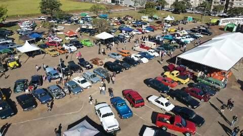 Pra&ccedil;a do Papa recebe encontro de carros antigos nos dias 15 e 16 de agosto