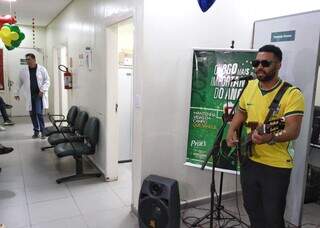 Hemosul aposta em sertanejo, café da manhã e mimos para atrair doadores Hemosul aposta em sertanejo, café da manhã e mimos para atrair doadores