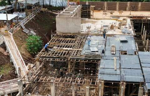 Ap&oacute;s imprevistos com o solo e insumos, obra da nova Depac Centro &eacute; retomada