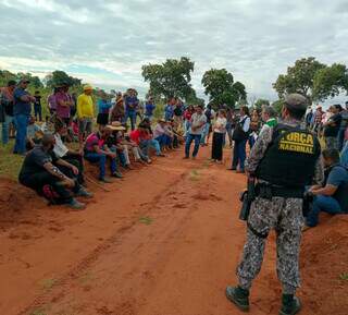 Indígenas da Buriti vão pedir acordo e indenização para fazendeiros no STF Indígenas da Buriti vão pedir acordo e indenização para fazendeiros no STF