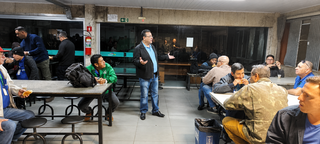 Com intervenção, motoristas querem garantia de vale na sexta-feira Com intervenção, motoristas querem garantia de vale na sexta-feira