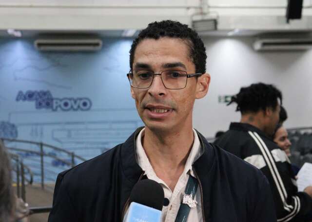 Maconha virou "rem&eacute;dio santo" para reciclador que sofre com dores e epilepsia