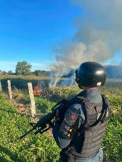 Justi&ccedil;a pro&iacute;be nova a&ccedil;&atilde;o da PM para retirar ind&iacute;genas de fazenda 