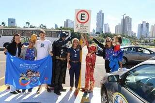 Ativação de vagas para autista em estacionamento vira até "evento" na Capital Ativação de vagas para autista em estacionamento vira até "evento" na Capital