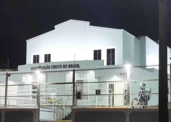 Homem em surto invade igreja e causa preju&iacute;zo de R$ 22 mil