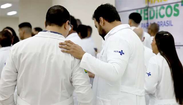 Rec&eacute;m-formados em Medicina s&oacute; ter&atilde;o CRM se passarem no Enamed
