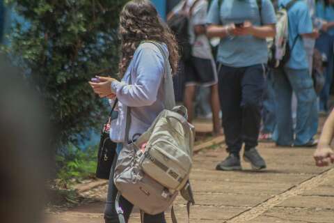 Mulheres ampliam vantagem na escolariza&ccedil;&atilde;o ap&oacute;s os 15 anos em MS