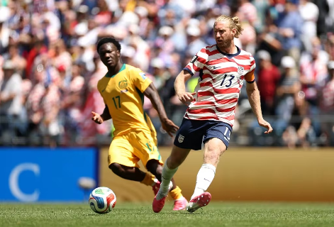Estados Unidos vencem a Austr&aacute;lia e avan&ccedil;am ao mata-mata da Copa do Mundo