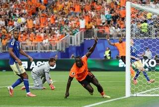 Holanda atropela Suécia e vence por 5 a 1 na segunda rodada da Copa do Mundo Holanda atropela Suécia e vence por 5 a 1 na segunda rodada da Copa do Mundo