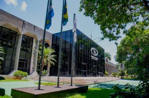 Ex-prefeitos de Bela Vista s&atilde;o multados por falhas na educa&ccedil;&atilde;o
