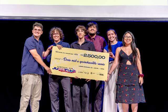 Festival da Juventude lan&ccedil;a livro com textos de 23 novos escritores