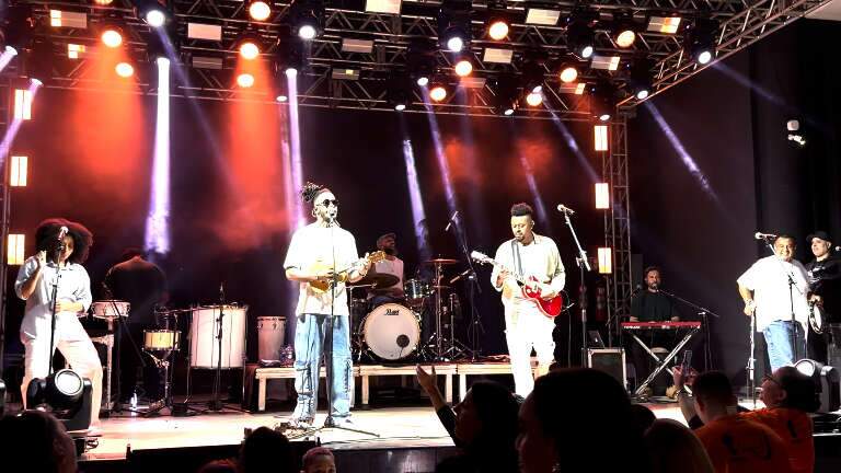 Com show do Sambô, Feijoada Tamojunto celebra 11ª edição