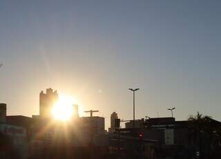 Sol volta a aparecer, mas domingo começa com 11°C em Campo Grande Sol volta a aparecer, mas domingo começa com 11°C em Campo Grande