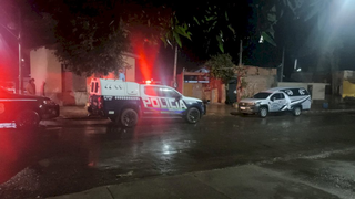 Ataque a tiros termina com casal morto em via pública Ataque a tiros termina com casal morto em via pública