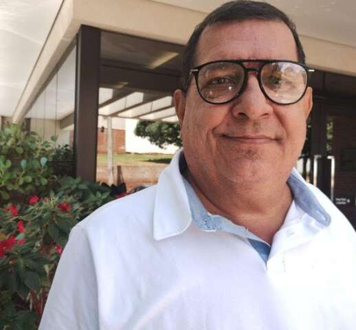 Idoso morre ap&oacute;s cair e bater a cabe&ccedil;a ao descer de &ocirc;nibus em Campo Grande