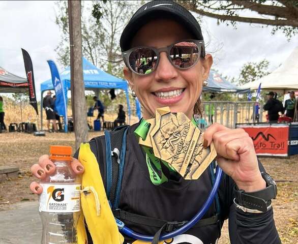 Camila cuidou de milhares de crian&ccedil;as e hoje luta para vencer o c&acirc;ncer 
