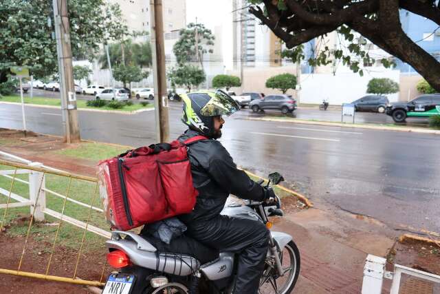 Cr&eacute;dito para entregadores ter&aacute; at&eacute; R$ 1,25 bilh&atilde;o em garantia contra calote
