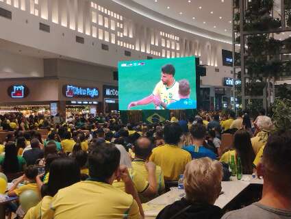 Expediente na Prefeitura encerra &agrave;s 16h30 no dia do jogo do Brasil