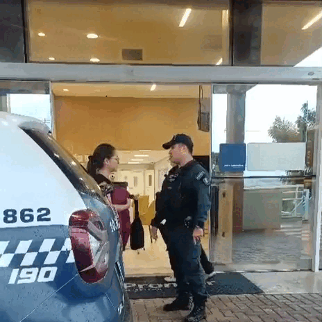 Veterin&aacute;ria presa diz que queria fazer marido confessar suposta trai&ccedil;&atilde;o