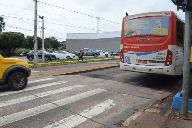 Opera&ccedil;&atilde;o tapa-buraco resolve crateras que causavam transtornos na Cear&aacute;