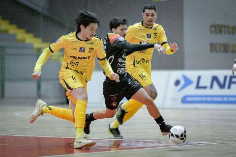 Time de MS perde em Santa Catarina e amplia jejum na liga de futsal