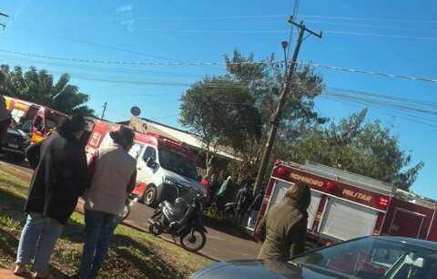 Adolescente fica ferido e homem morre em atentado a tiros na fronteira