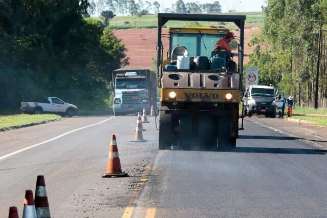 BR-163 tem interdi&ccedil;&otilde;es nesta quarta-feira para obras de manuten&ccedil;&atilde;o e duplica&ccedil;&atilde;o