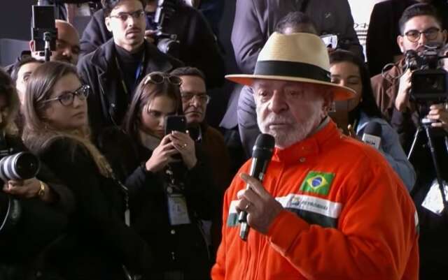 Lula destaca retomada da ind&uacute;stria naval como s&iacute;mbolo da reindustrializa&ccedil;&atilde;o