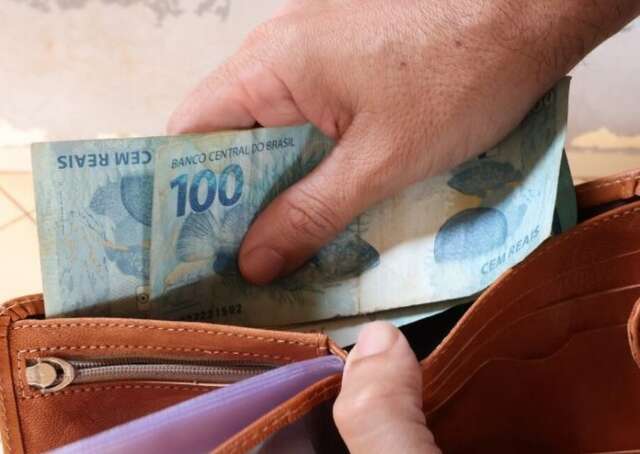 Veja lista dos 40 maiores e menores sal&aacute;rios pagos em MS