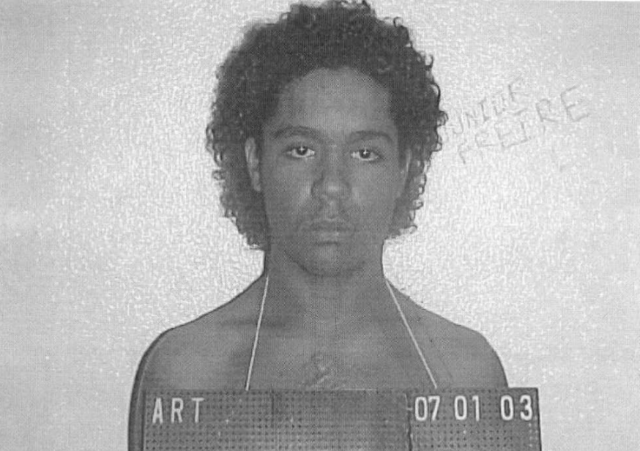 Quase duas d&eacute;cadas ap&oacute;s matar jovem em festa, r&eacute;u &eacute; condenado a 15 anos 