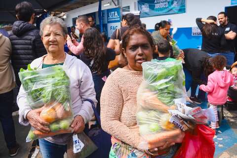 Em mutir&atilde;o no Tiradentes, recicl&aacute;veis poder&atilde;o ser trocados por alimentos