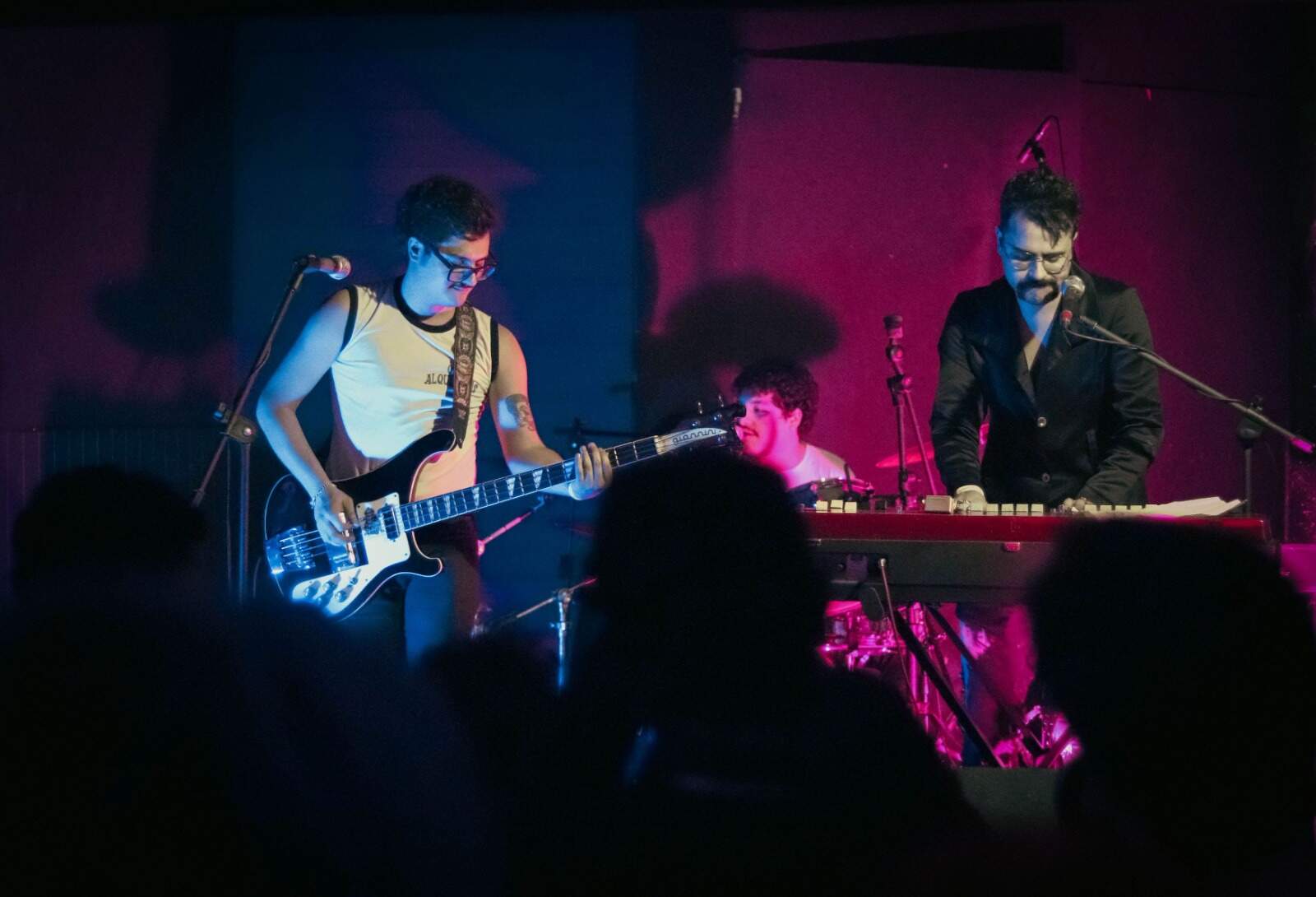 Tributo a Raul Seixas em Campo Grande com duas bandas