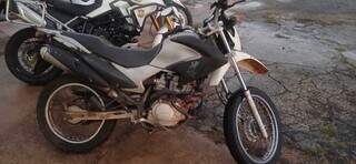 Motocicleta &eacute; apreendida ap&oacute;s acumular R$ 290 mil em multas
