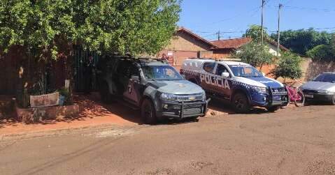 Homem morre no hospital ap&oacute;s ser baleado por policiais do Choque