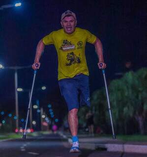 Depois da bike, Gilvan prepara as muletas para correr na 1&ordf; competi&ccedil;&atilde;o