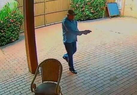 Juiz manda Alcides Bernal a j&uacute;ri por morte de fiscal
