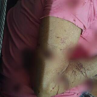 Idosa &eacute; encontrada morta com marcas de facadas dentro de casa