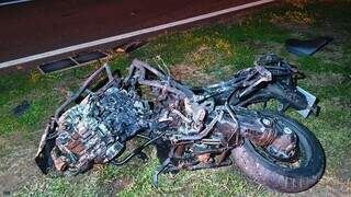 Motociclista morre na BR-163; motorista foge ap&oacute;s abandonar caminhonete
