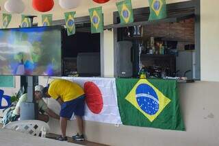 &ldquo;Sou brasileiro&rdquo;: nipo-brasileiros recusam r&oacute;tulo de estrangeiro em dia de jogo