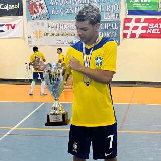 Sul-mato-grossense se destaca em t&iacute;tulo mundial do Brasil no futsal sub-17