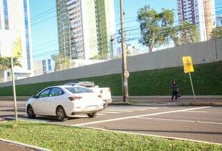 Pedestre n&atilde;o tem vez em Campo Grande e nos bairros a situa&ccedil;&atilde;o &eacute; ainda pior