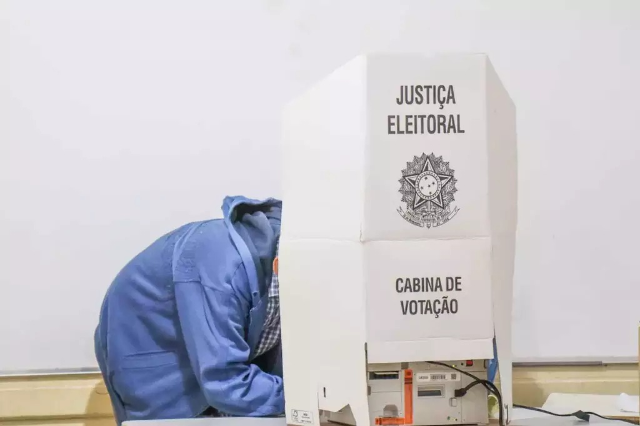 Economia e emprego lideram prioridades do eleitor, aponta enquete