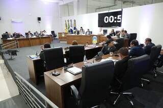 Câmara de Dourados cita jurisprudência do STF e adia eleição da Mesa Diretora Câmara de Dourados cita jurisprudência do STF e adia eleição da Mesa Diretora