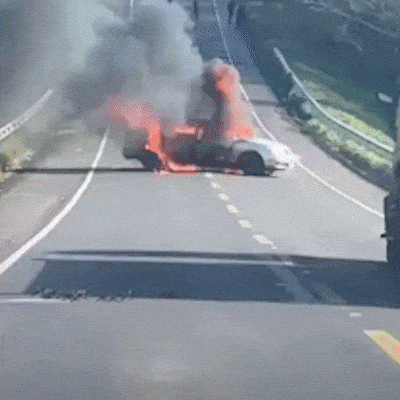 Assaltantes atacam carro-forte a tiros no Paraguai, mas blindado consegue fugir