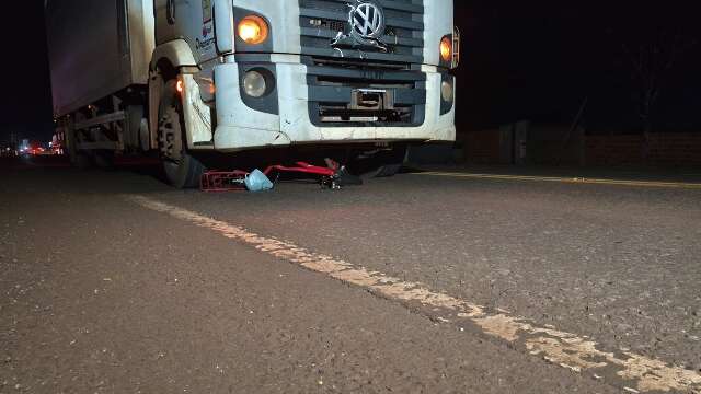 多拉多斯一輛卡車墜落後,一名原住民自行車手死亡