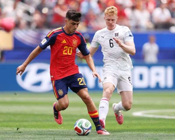 Espanha vence &Aacute;ustria, encerra jejum de 16 anos, e avan&ccedil;a &agrave;s oitavas da Copa