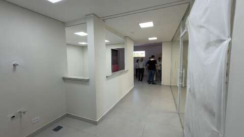 Novo hospital prev&ecirc; 100 cirurgias mensais de p&eacute; torto a partir de 2027 
